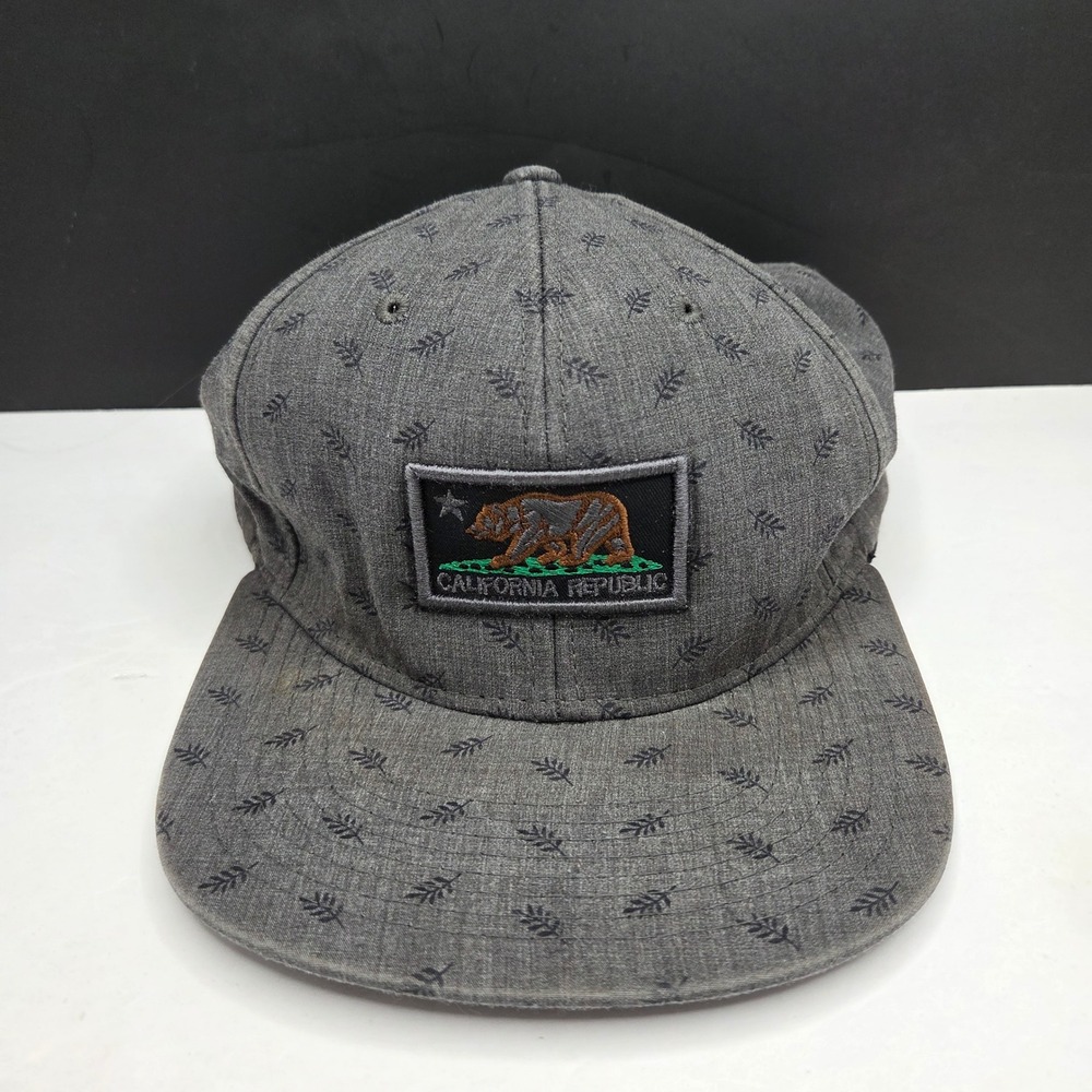 Original California Republic Hat Snapback OSFM Grey Leaf Print Flat Brim Cap